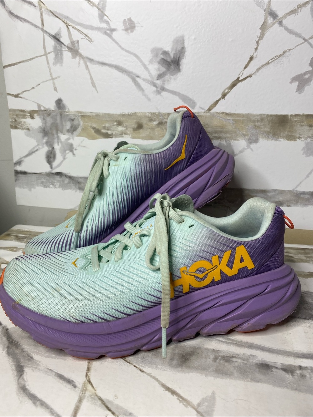 Hoka One One Rincon 3 - Picture 2 of 8